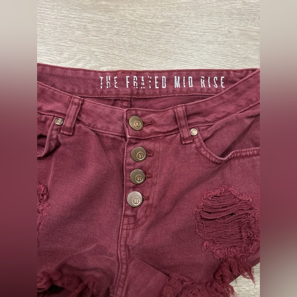 Shorts - Picture 4 of 4